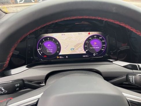 Used 2024 Volkswagen GTI SE FWD image 21