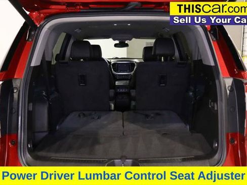 Used 2023 GMC Acadia SLT image 24