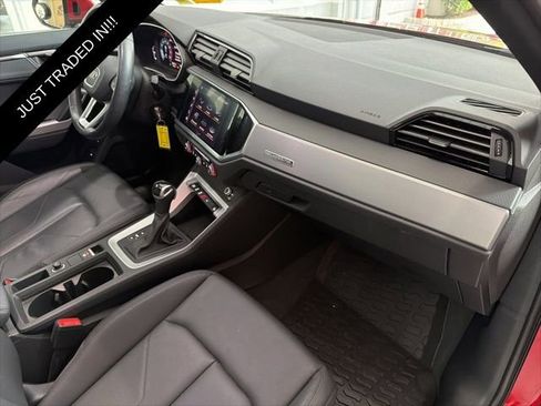 Used 2022 Audi Q3 2.0T Premium w/ Convenience Package AWD/4WD image 14