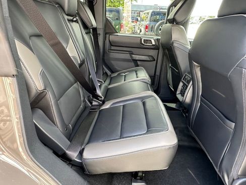 New 2026 Ford Bronco Outer Banks AWD/4WD image 19