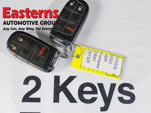 Used 2022 Jeep Compass Latitude AWD/4WD image 24