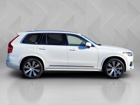 Certified 2024 Volvo XC90 T8 Plus w/ Protection Package Premier image 7