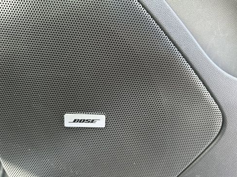 New 2025 Cadillac XT6 Luxury image 38