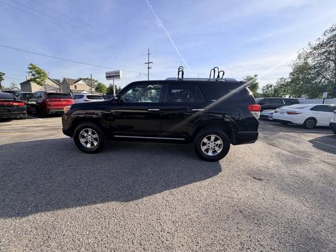 Used 2010 Toyota 4Runner Limited AWD/4WD image 34