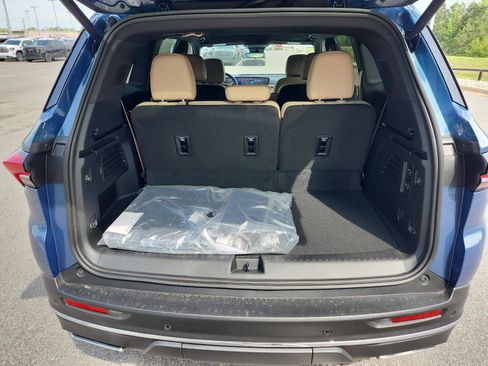 New 2026 Buick Enclave Preferred w/ Power Package FWD image 7