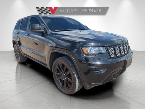 Used 2020 Jeep Grand Cherokee Altitude AWD/4WD image 1