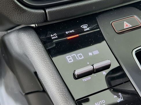 New 2026 Porsche Macan S image 18