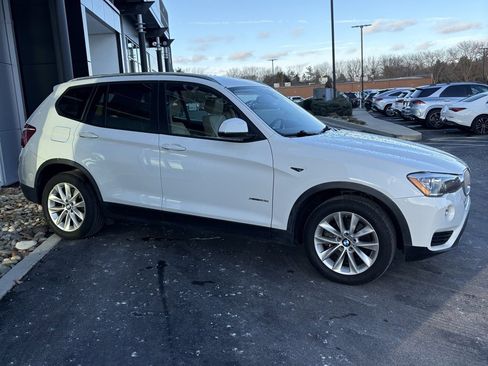 Used 2016 BMW X3 xDrive28i image 12