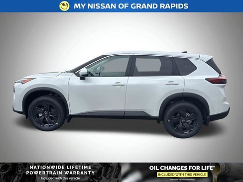 New 2026 Nissan Rogue SV AWD/4WD image 2