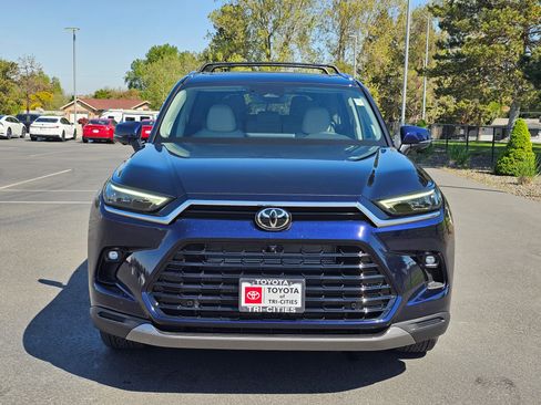 New 2026 Toyota Grand Highlander AWD Hybrid image 7