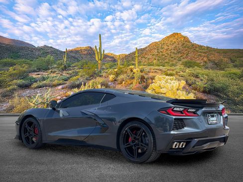 Used 2021 Chevrolet Corvette Stingray Preferred Cpe w/ Battery Protection Package RWD image 7