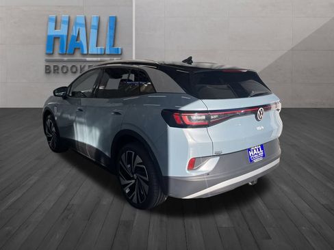 New 2025 Volkswagen ID.4 Pro S Plus image 3