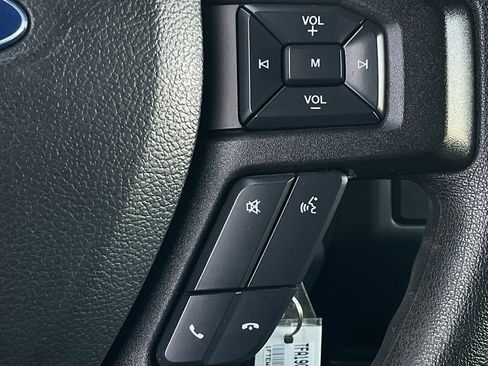 Used 2019 Ford F150 XLT image 31