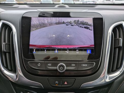 Used 2023 Chevrolet Equinox Premier AWD/4WD image 13