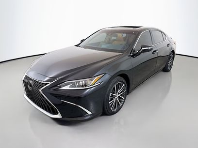 Used 2025 Lexus ES 300h w/ Premium Package