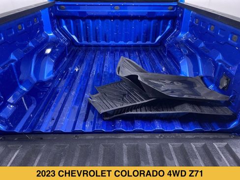 Certified 2023 Chevrolet Colorado Z71 w/ Z71 Convenience Package 2 AWD/4WD image 13