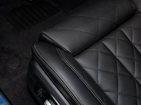 New 2026 BMW X6 M60i image 18