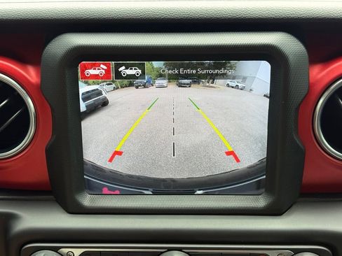 Used 2021 Jeep Wrangler Rubicon AWD/4WD image 14