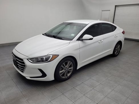 Used 2018 Hyundai Elantra SEL FWD image 2