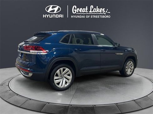 Used 2021 Volkswagen Atlas Cross Sport SE image 5