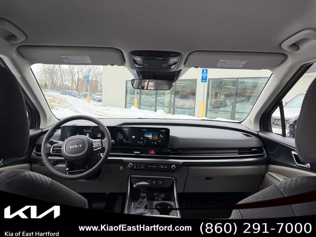 New 2026 Kia Carnival LX FWD image 21