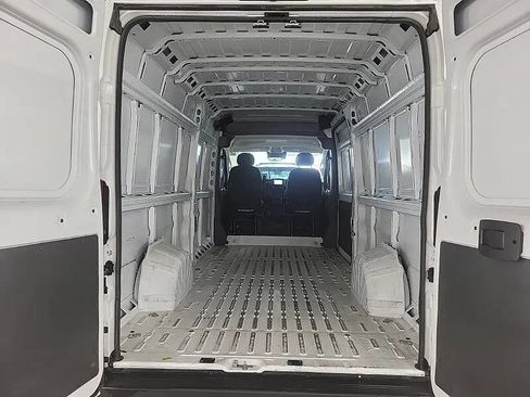 Used 2023 RAM ProMaster 3500 FWD image 9