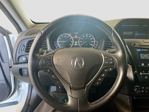 Used 2020 Acura ILX w/ Premium Package image 11