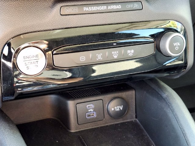 Used 2023 Ford Escape SE FWD image 20