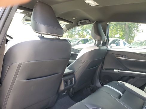 Used 2026 Toyota Camry SE FWD image 14