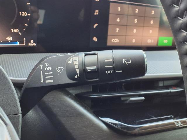 Certified 2025 Nissan Murano SV FWD image 23