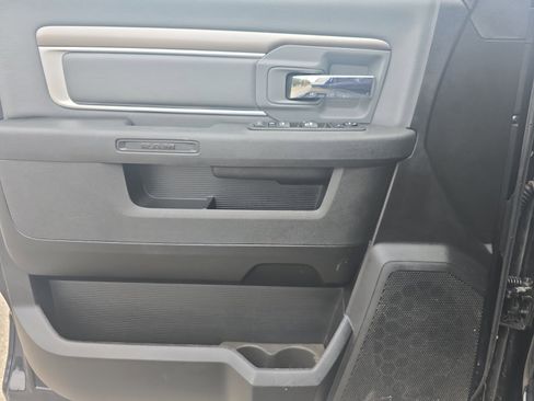 Used 2024 RAM 1500 Classic SLT image 22