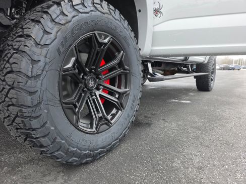 New 2026 Ford F150 Lariat w/ Equipment Group 502A High image 22