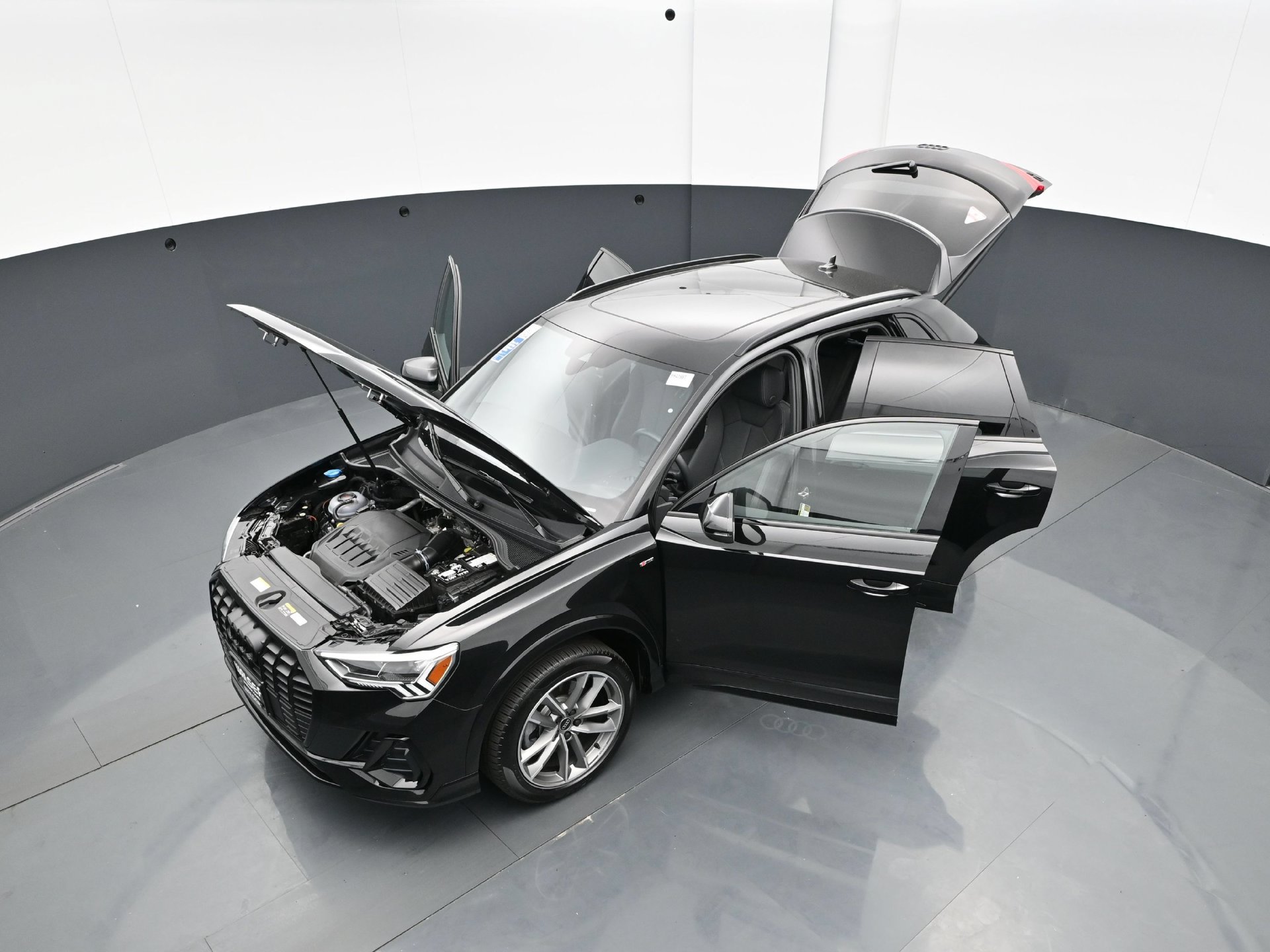 Used 2025 Audi Q3 2.0T Premium w/ Convenience Package AWD/4WD image 46