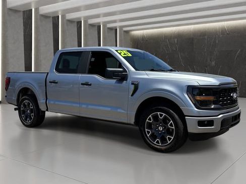 Used 2025 Ford F150 STX w/ Equipment Group 200A RWD image 8