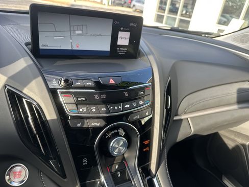 Used 2022 Acura RDX AWD w/ Technology Package image 17