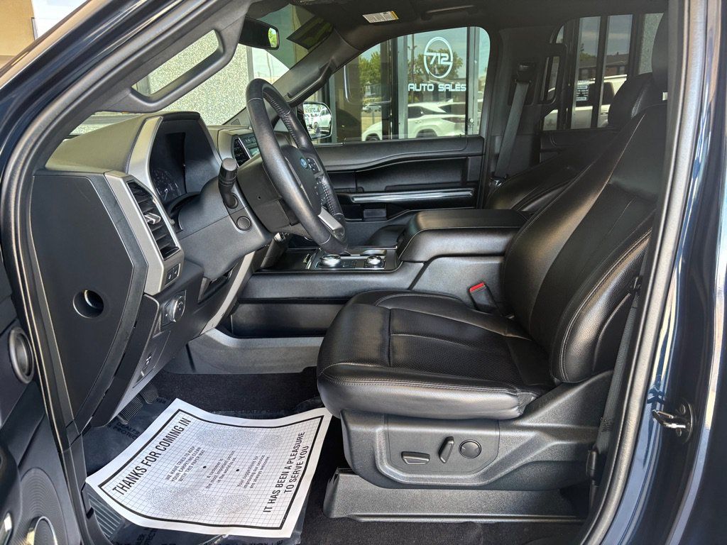 Used 2021 Ford Expedition XLT AWD/4WD image 5