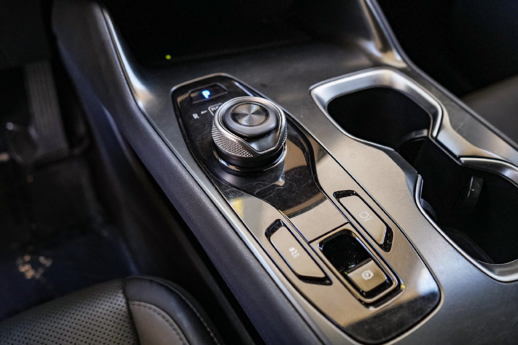 Used 2024 Lexus RZ 300e Premium FWD image 17
