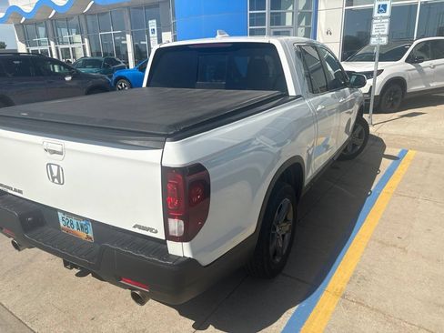 Used 2021 Honda Ridgeline RTL image 3