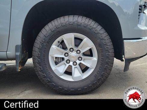 Used 2024 Chevrolet Silverado 1500 LT AWD/4WD image 12