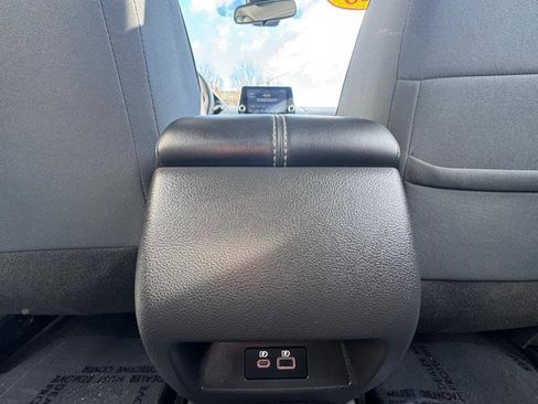 Used 2025 Nissan Altima 2.5 SV image 28