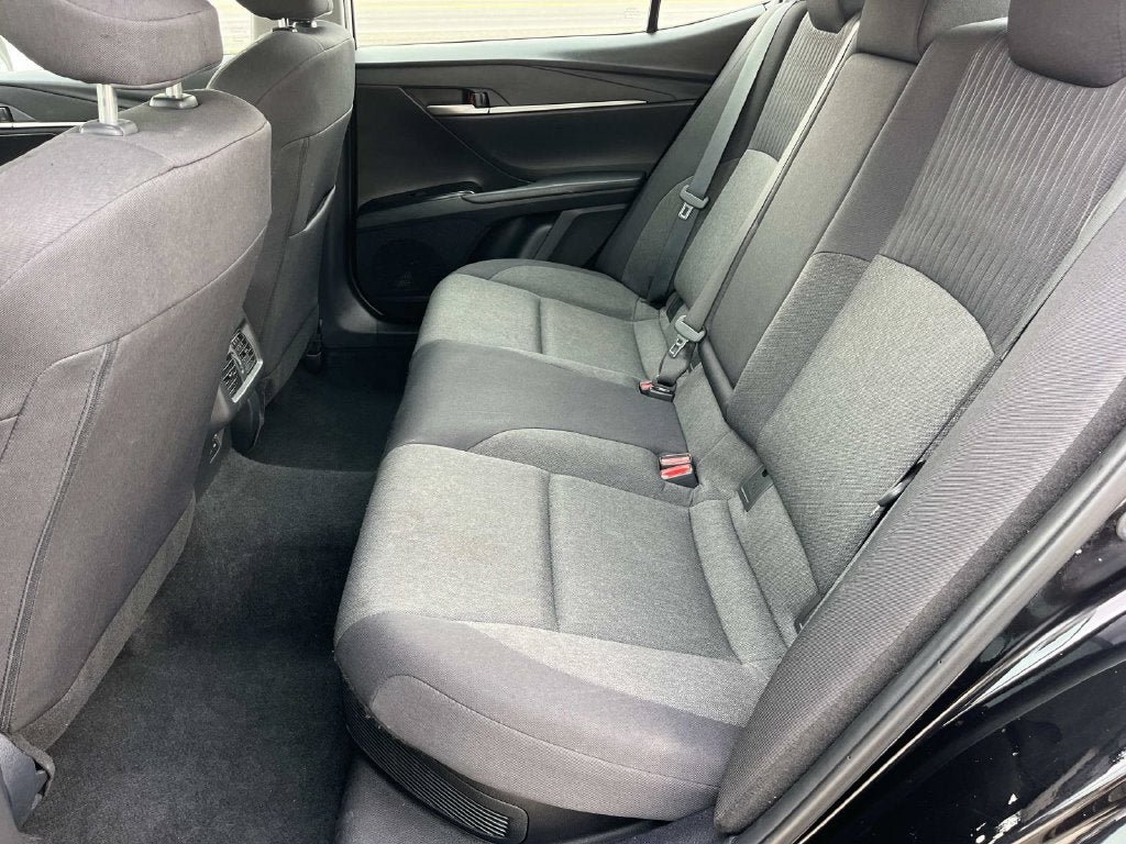 Used 2025 Toyota Camry LE FWD image 19