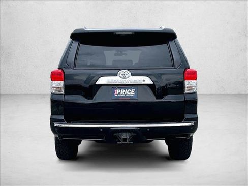 Used 2011 Toyota 4Runner SR5 AWD/4WD image 4