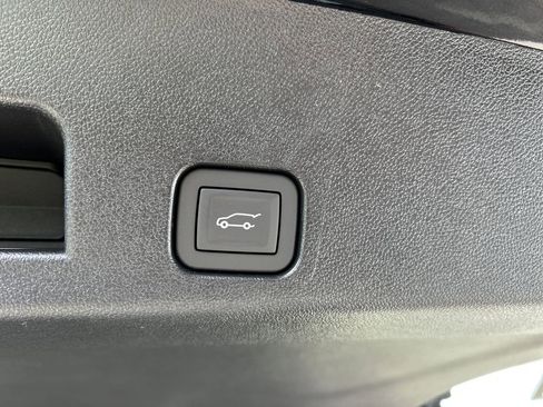 New 2026 Buick Enclave Preferred w/ Power Package image 12