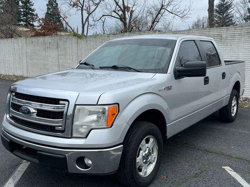 Used 2014 Ford F150 XLT image 1