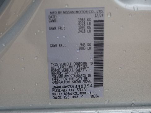 Used 2025 Nissan Altima 2.5 SV image 32