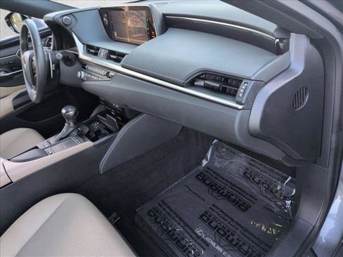 Used 2021 Lexus ES 300h w/ Premium Package FWD image 22