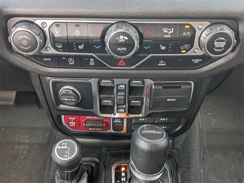 Certified 2024 Jeep Gladiator Sport image 13