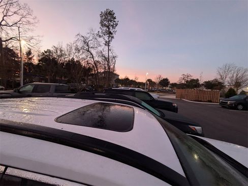 Used 2019 Toyota RAV4 XLE Premium w/ Cold Weather Package image 11