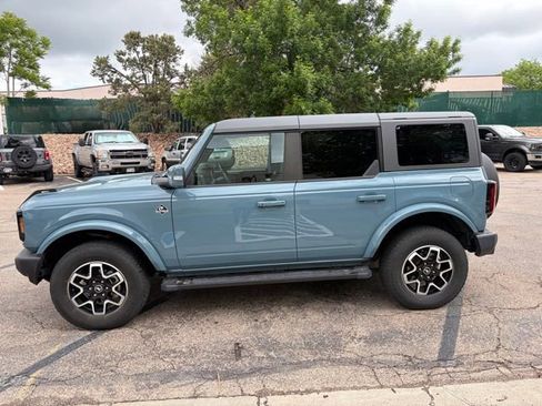 Used 2023 Ford Bronco Outer Banks AWD/4WD image 2