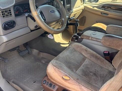 Used 2004 Ford F350 King Ranch AWD/4WD image 12